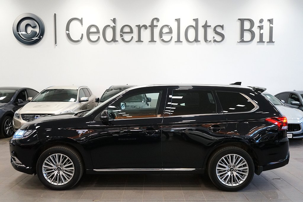 Mitsubishi Outlander PHEV AWD X Premium Skinn V-hjul