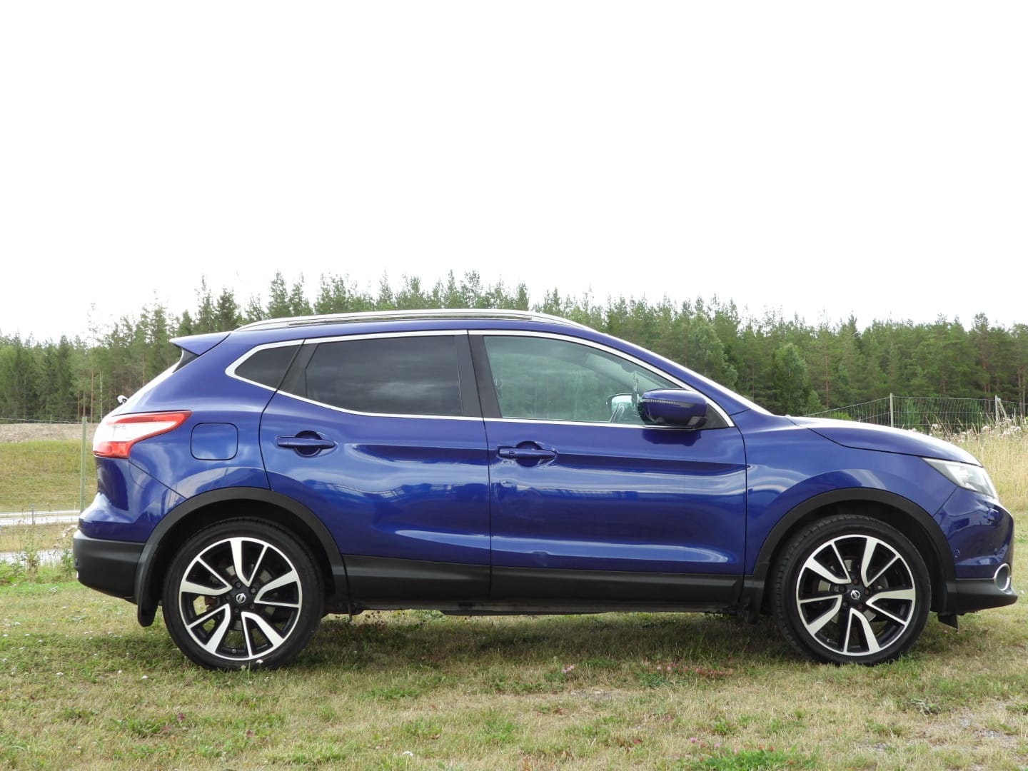 Nissan Qashqai 1.6 dCi XTRONIC-CVT 2015, bild 6/56