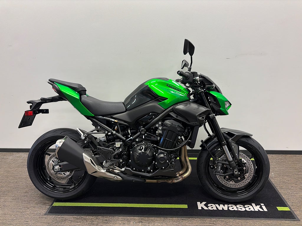 Kawasaki Z900 
