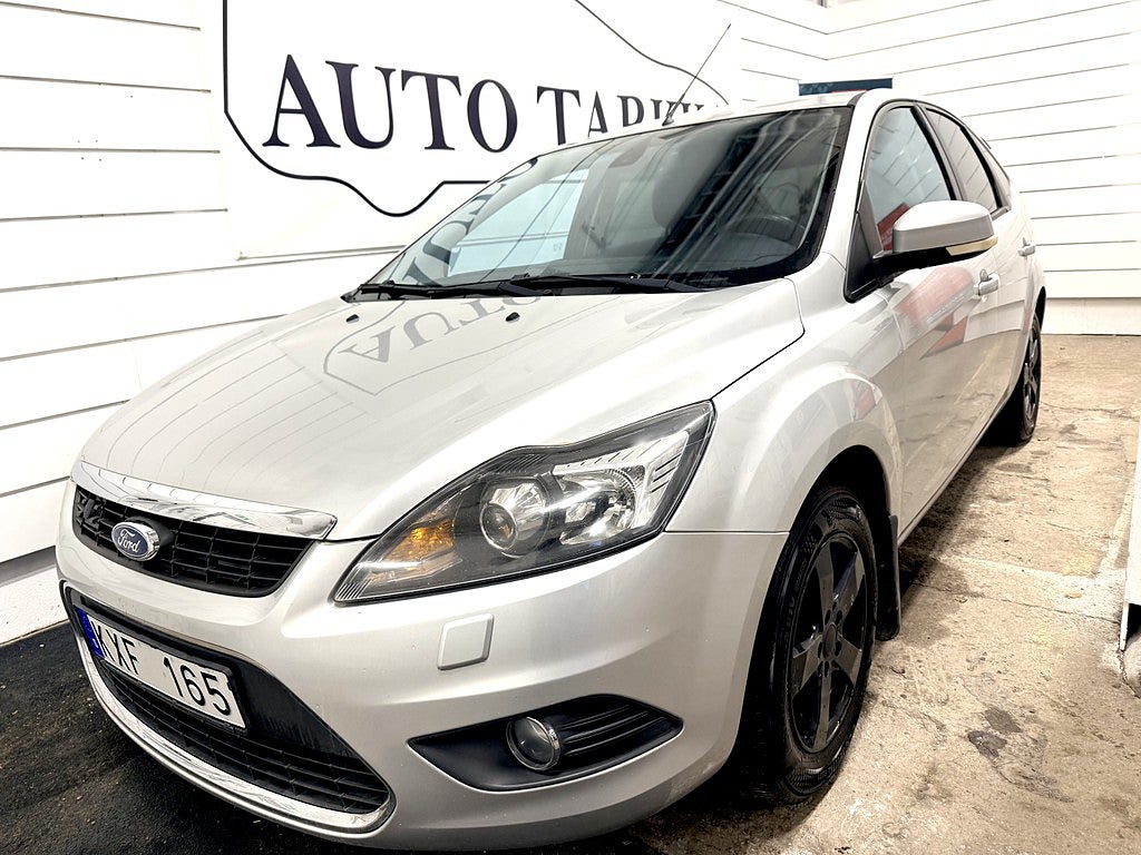 Ford Focus 1.8 Titanium 5-dörrars, Låga mil