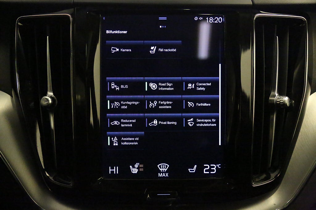 Volvo XC60 Recharge T6 340hk AWD Momentum Pano Drag Leasbar 2021