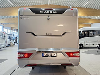 Husbil-halvintegrerad Adria CORAL SUPREME 670 SL 5 av 25