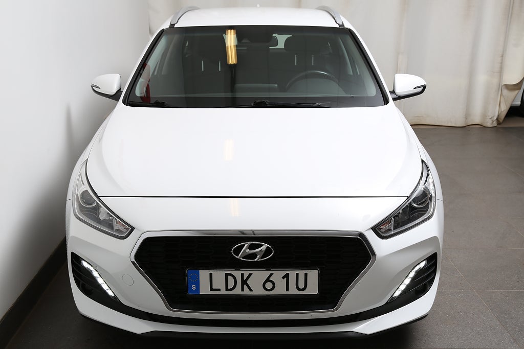 Hyundai i30 1,4 T-GDi 140hk Trend Kombi Aut Kamera Keyless Drag 2020