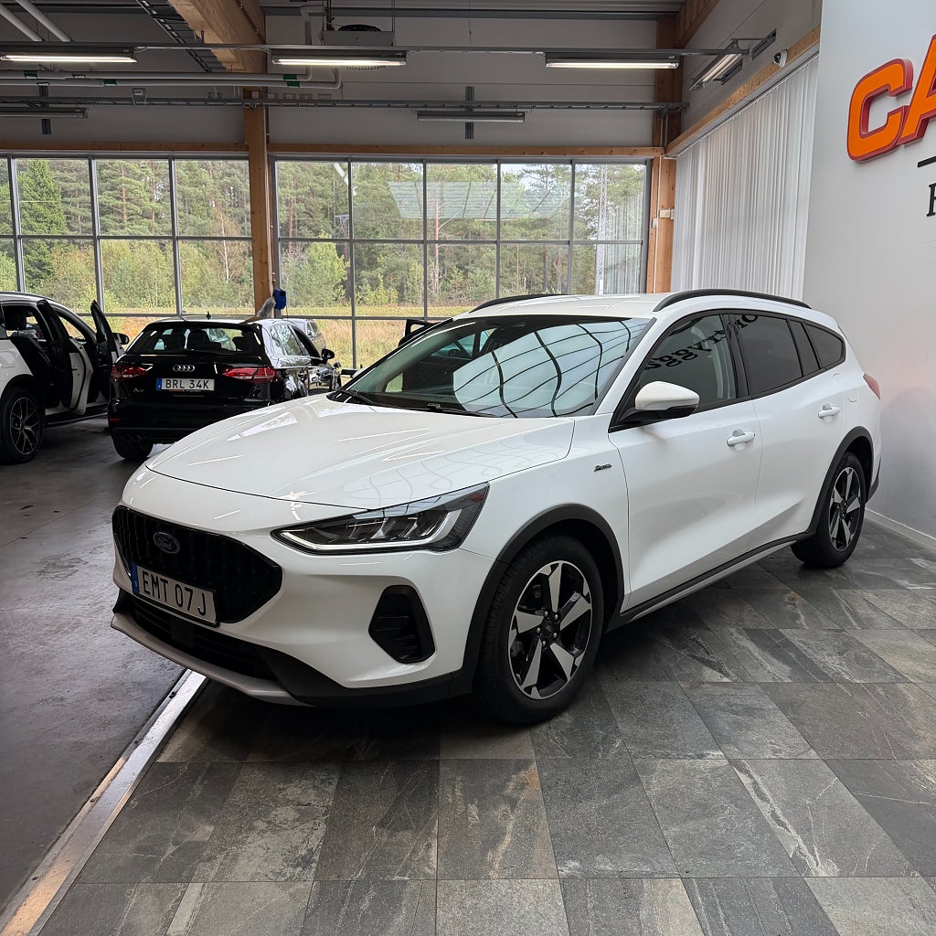 Ford Focus Active 1.0 EcoBoost E85 Hybrid Business Carplay B-kamer