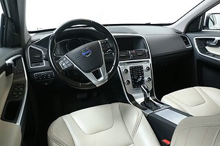 SUV Volvo XC60 8 av 19