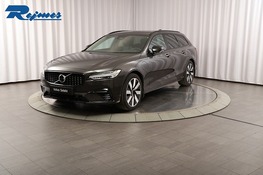 Volvo V90 T6 Plus Dark Nordic Edition/H&K/Drag/360kam