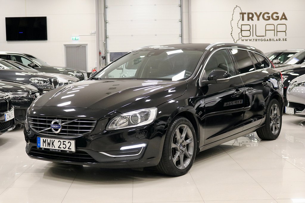 Volvo V60 D4 AWD/Aut/Momentum/Ocean Race/Skinn/Drag/B-värm