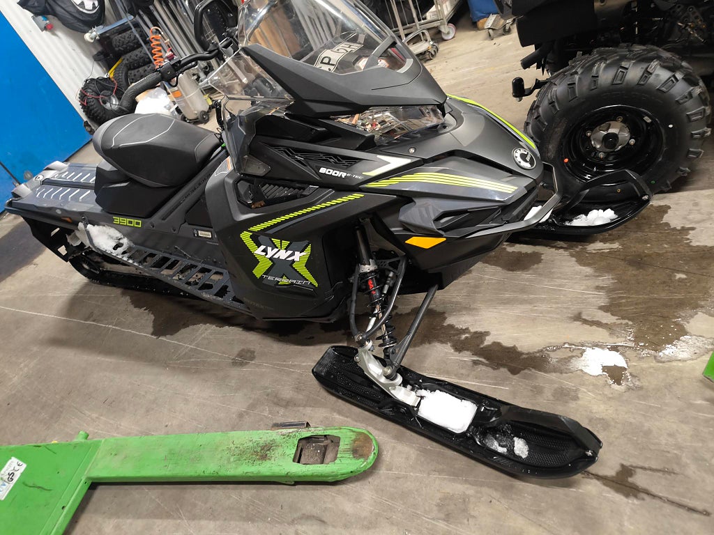 Lynx Xterrain 600R  