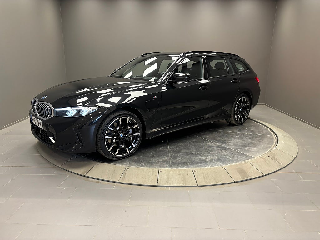 BMW 330e xDrive Touring Steptronic M Sport Euro 6