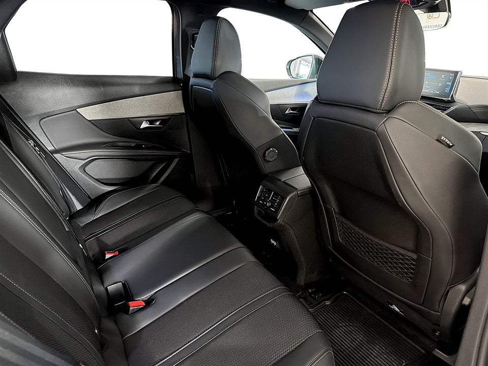 Bild på Peugeot 3008 GT 1.2 PT 130hk Aut B-KAMERA CARPLAY