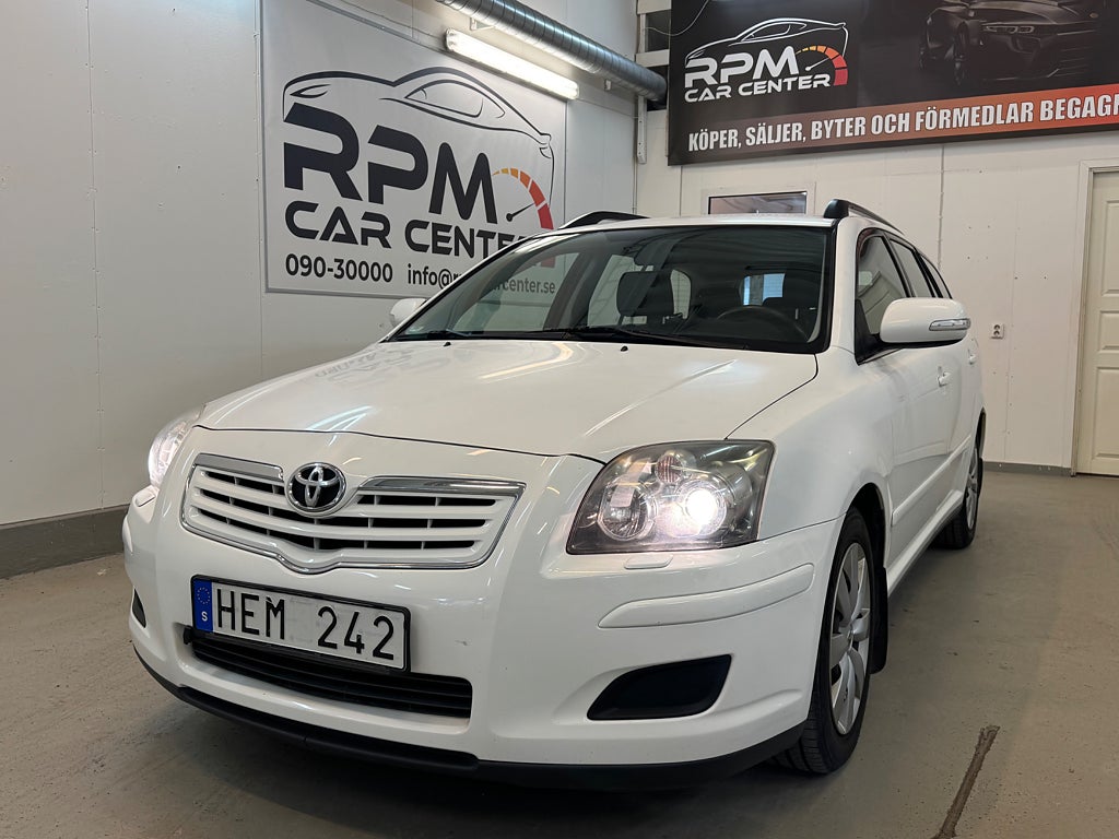 Toyota Avensis Kombi 1.8 VVT-i Euro 4/NyBesiktad
