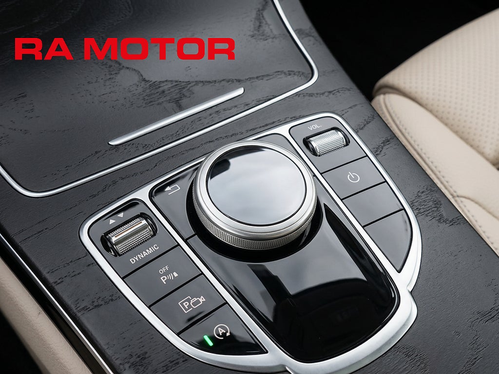 Mercedes-Benz C 200 d 9G-Tronic AMG Line | Pano | Backkamera | Skinn