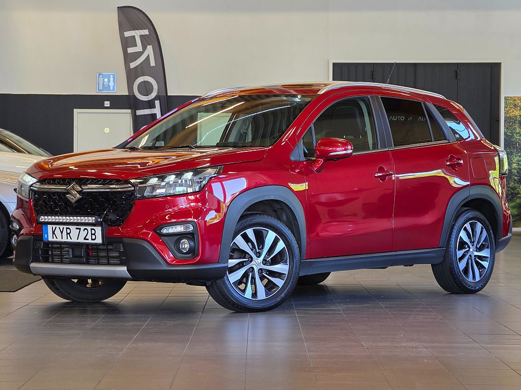 Suzuki S-Cross Hybrid AllGrip 4x4 / Drag / 360-kamera / Panorama / 