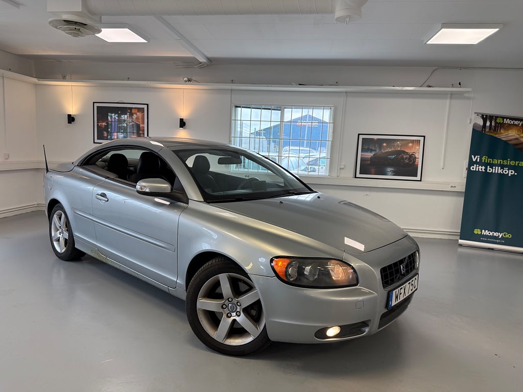 Volvo C70 D5 Momentum ** Automat ** CAB funkar Ej/El fel
