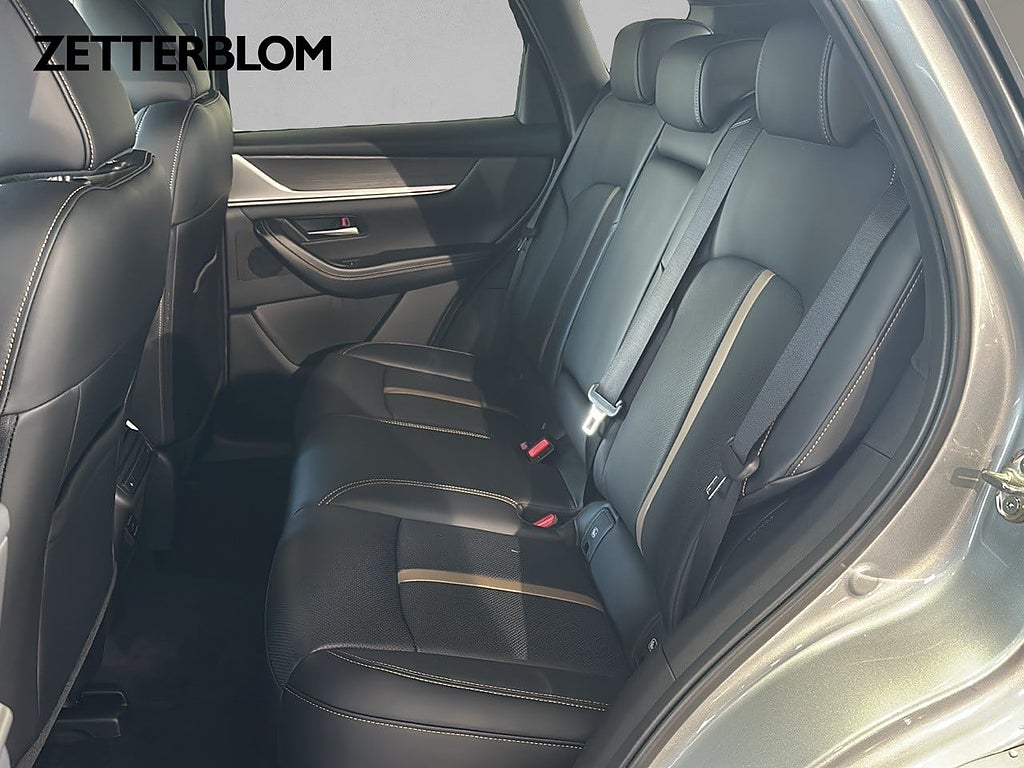 Kombi Mazda CX-60 8 av 18