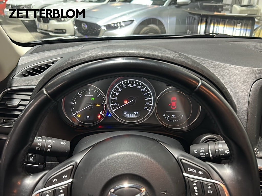 SUV Mazda CX-5 11 av 20