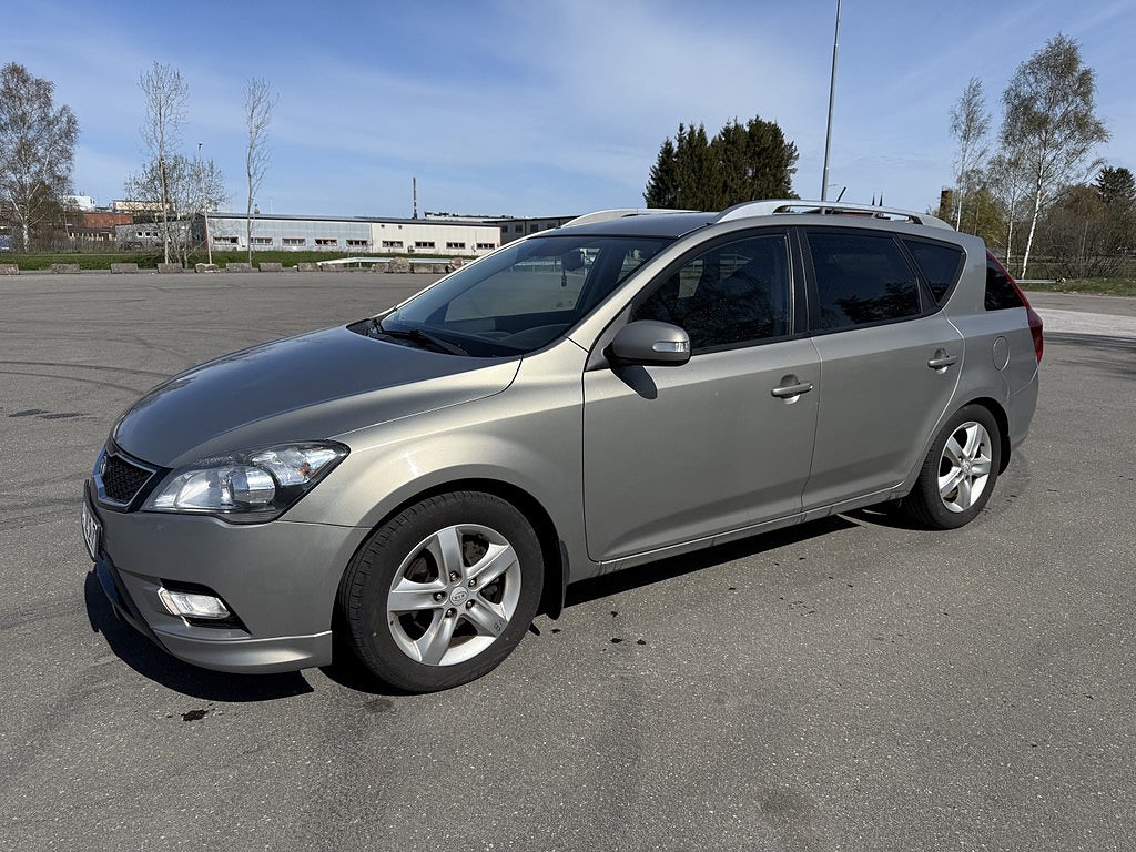 Kia Ceed cee'd_sw 1.6 CRDi ECO Euro 5