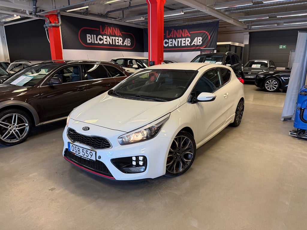 Kia Pro_Cee´d GT 1.6 GDI 204hk PDC Motorvärmare Ny servad Sportstola