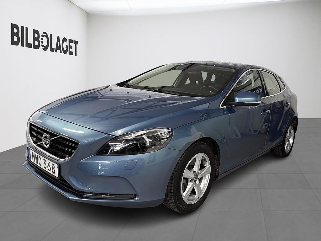 Volvo V40 T2 aut Your Momentum