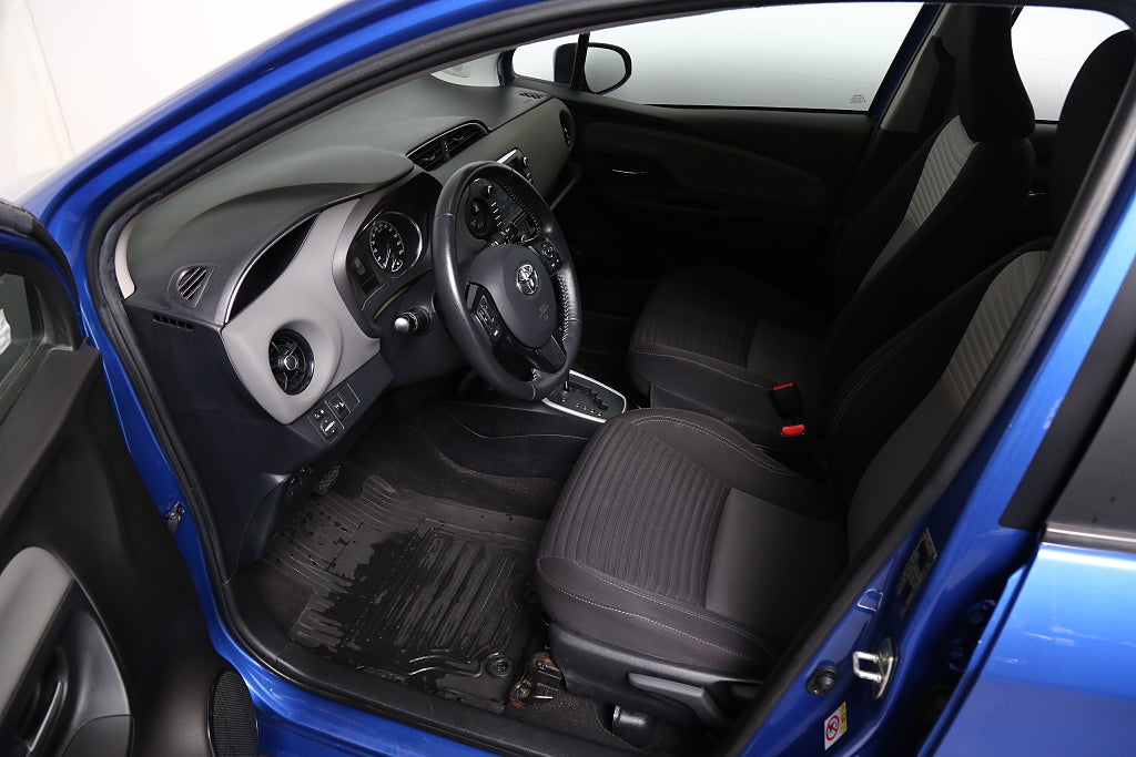 Toyota Yaris 1,5 Hybrid 101hk e-CVT Active Aut Kamera 2017