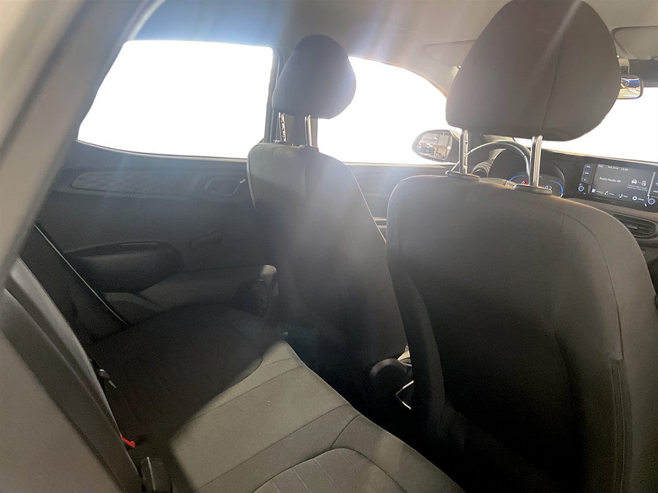 Bild på Hyundai i10 Essential 1.0 Blue AMT 67hk Aut RATTVÄRME CARPLAY