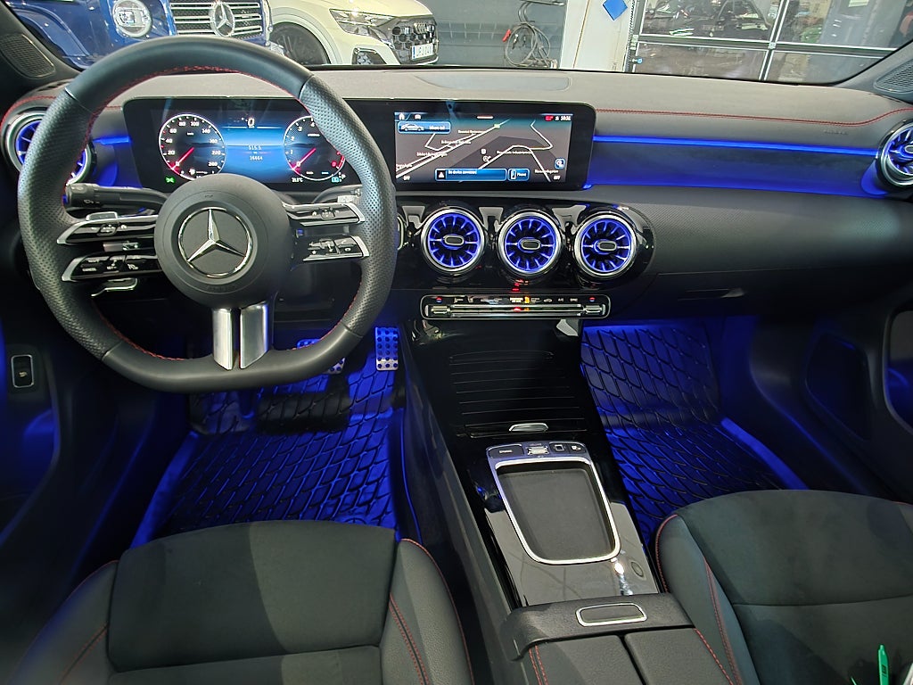 Mercedes-Benz CLA 200 AMG Coupe Premium Glastak - bild 4