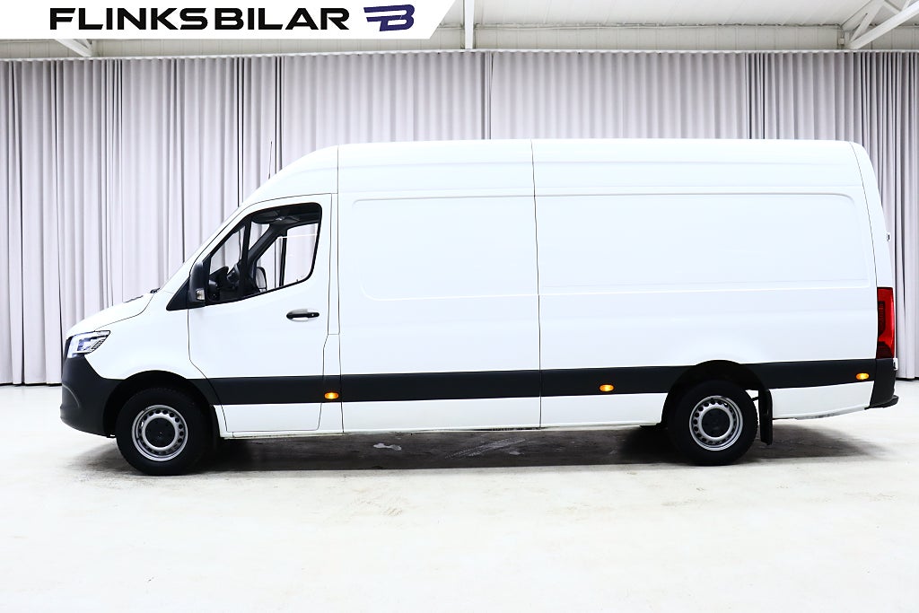 Mercedes-Benz Sprinter 316 CDI XXL-Skåp L4|Automat|Drag|LED|Värmare