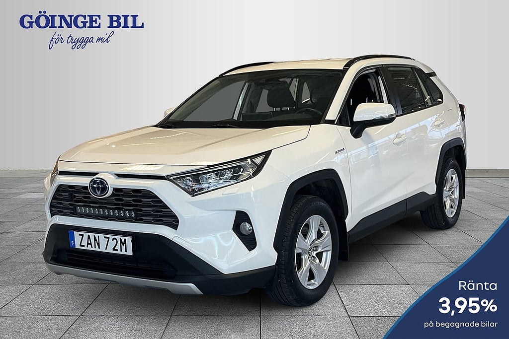 Toyota RAV4 Hybrid AWD-i E-CVT 222hk Värmare/ Kamera/ Navi