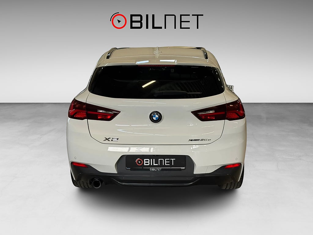 BMW X2 xDrive25e Aut *3,99%* M Sport Plug-In LED HUD Värmare