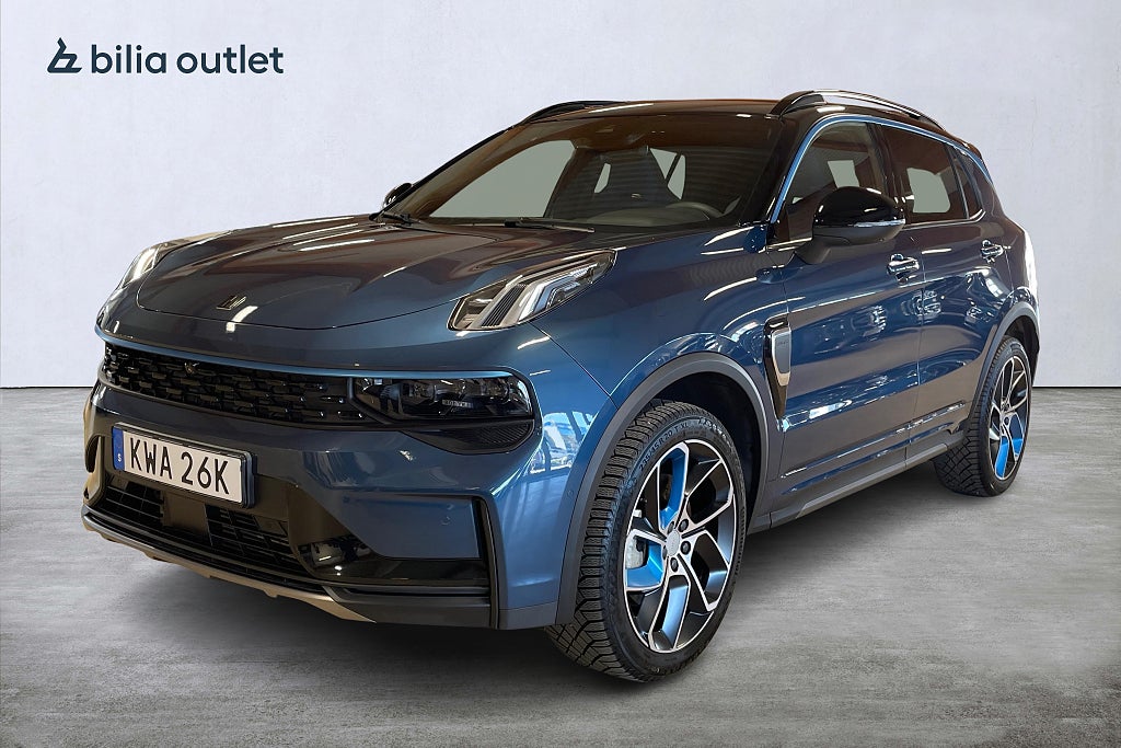 Lynk & Co 01 PHEV DCT / Panorama / 360-kamera / Keyless / Moms