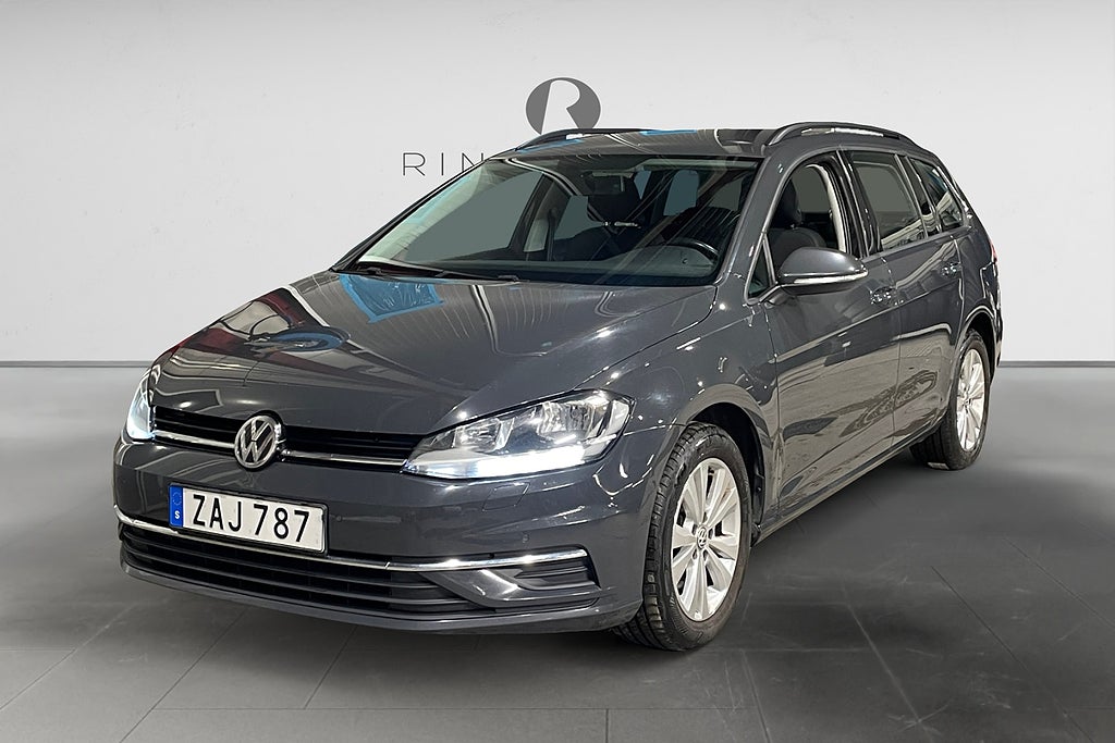 Volkswagen Golf SC 1.0 TSI 110 HK BASE B-KAMERA NYSERV 382KR/ÅR 1ÄGARE 