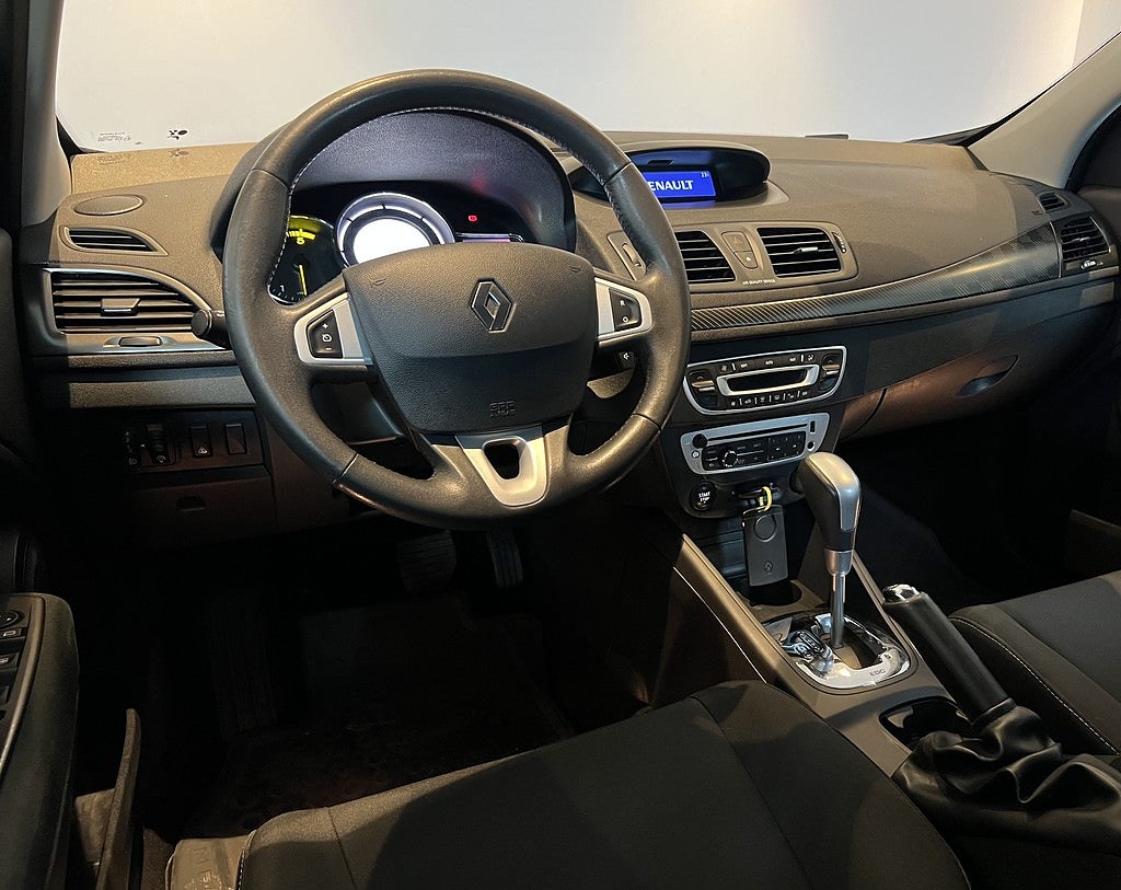 Renault Mégane Grandtour 1.5 dCi EDC AUTOMAT NYKAMREM BLUETOOTH LÅGMIL