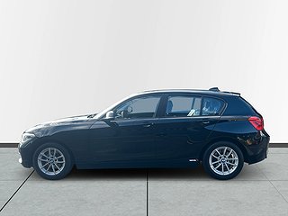 BMW 118I 5-dörrars/S&V-hjul/P-sensorer/Bluetooth/Kamkedja