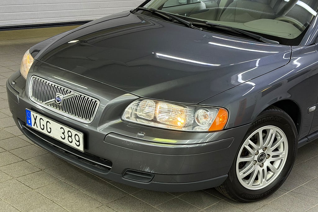 VOLVO V70 2.4 BUSINESS 140 ch 4X2 BVM - 265000 km