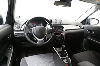 SUV Suzuki Vitara 12 av 24