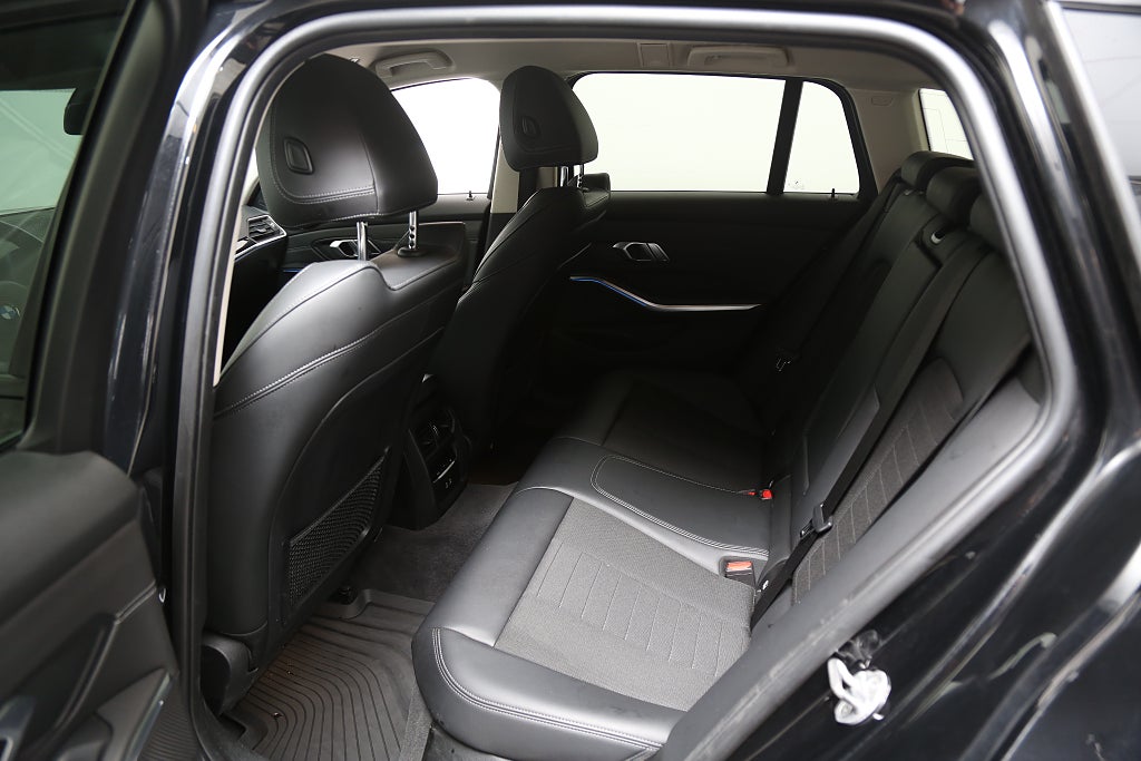 BMW 330e Plug-in Touring 292hk Sport Line Aut Drag