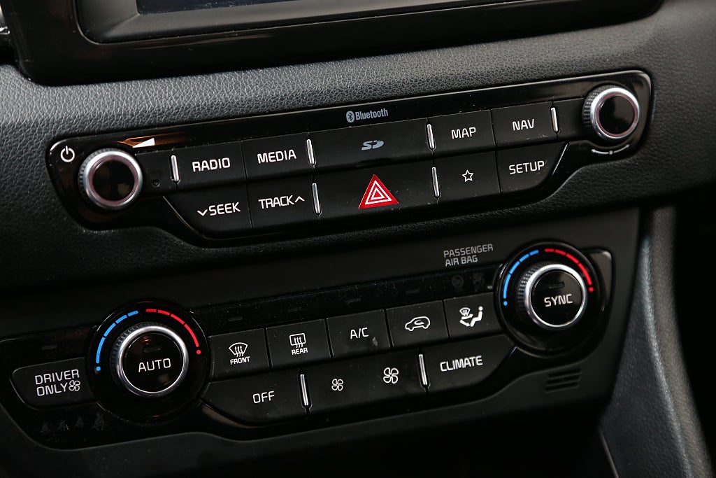 Kia Niro Hybrid 141hk Advance Plus Aut Navi Kamera 2019