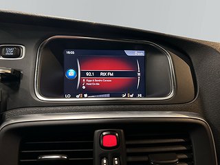 Volvo V40 D2 Geartronic Momentum S&V-Hjul/BT/M&K-värm/Psens
