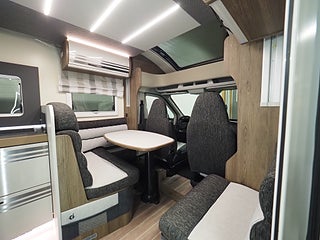 Husbil-halvintegrerad Ci Magis 82 XT 5 av 21