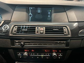 BMW 520 d Touring Värmare/Dragkrok/Parkeringssensorer/SoV/BT