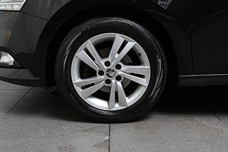 Halvkombi Skoda Fabia 8 av 23