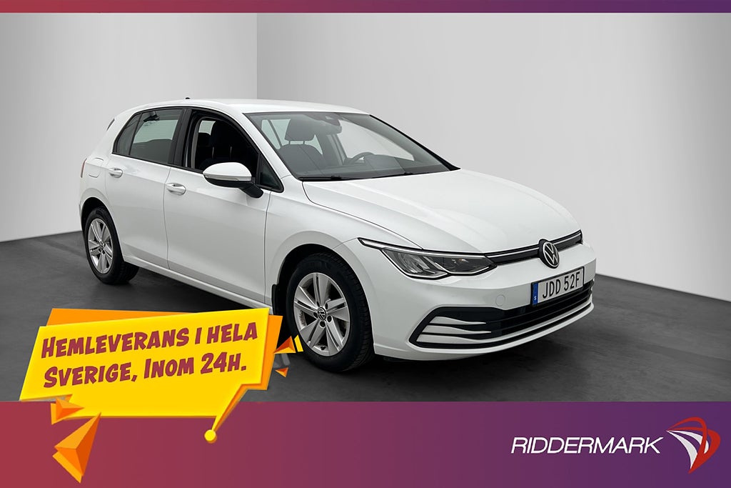 Volkswagen Golf TSI 110hk Cockpit Sensorer CarPlay Rattvärme