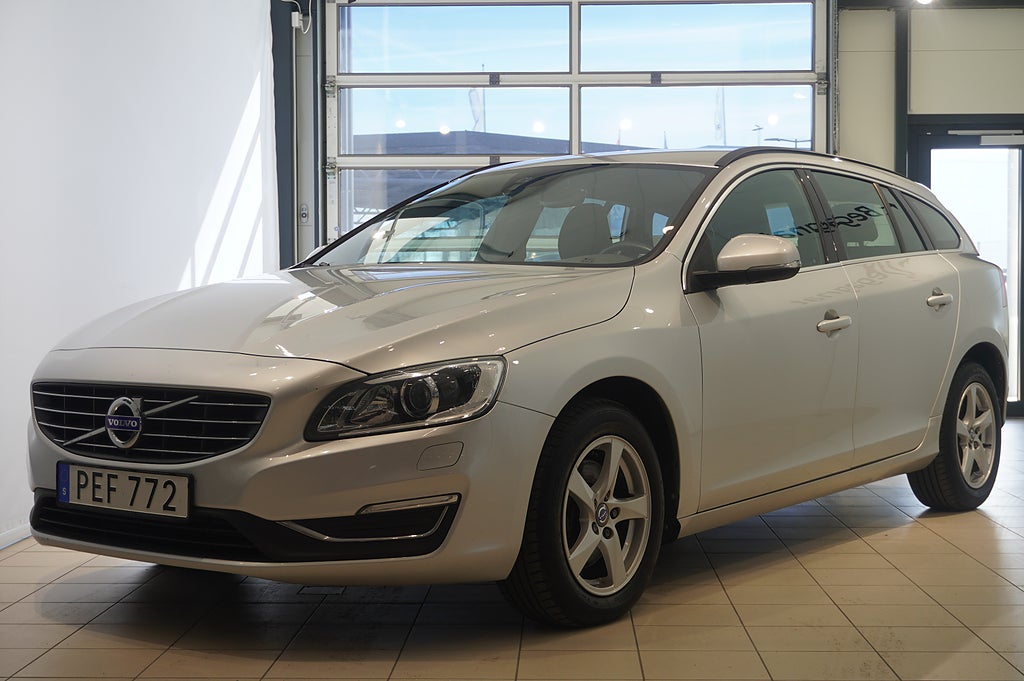 Volvo V60 D4 Aut 190hk Momentum 1 Ägare | Ränta 4,99%