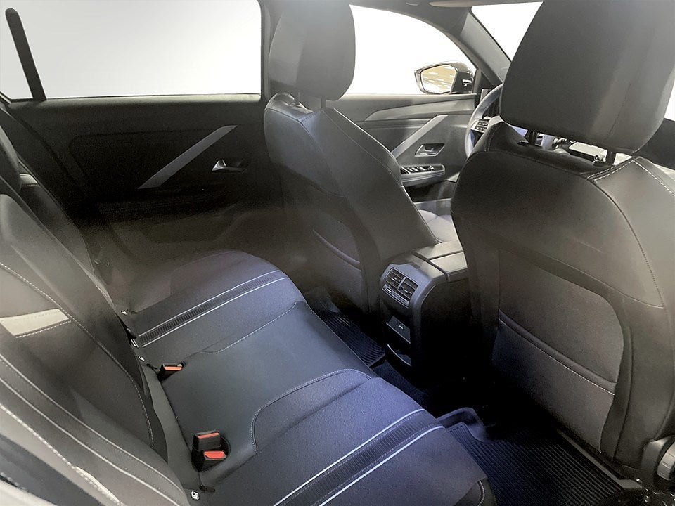 Bild på Opel Astra ST GS 1.2 PT 130hk Aut - B-KAMERA,NAV,CARPLAY