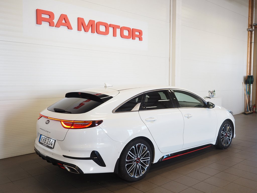 Kia ProCee'd GT 204hk | Navi | Kamera | Drag | JBL | M-värm 2019