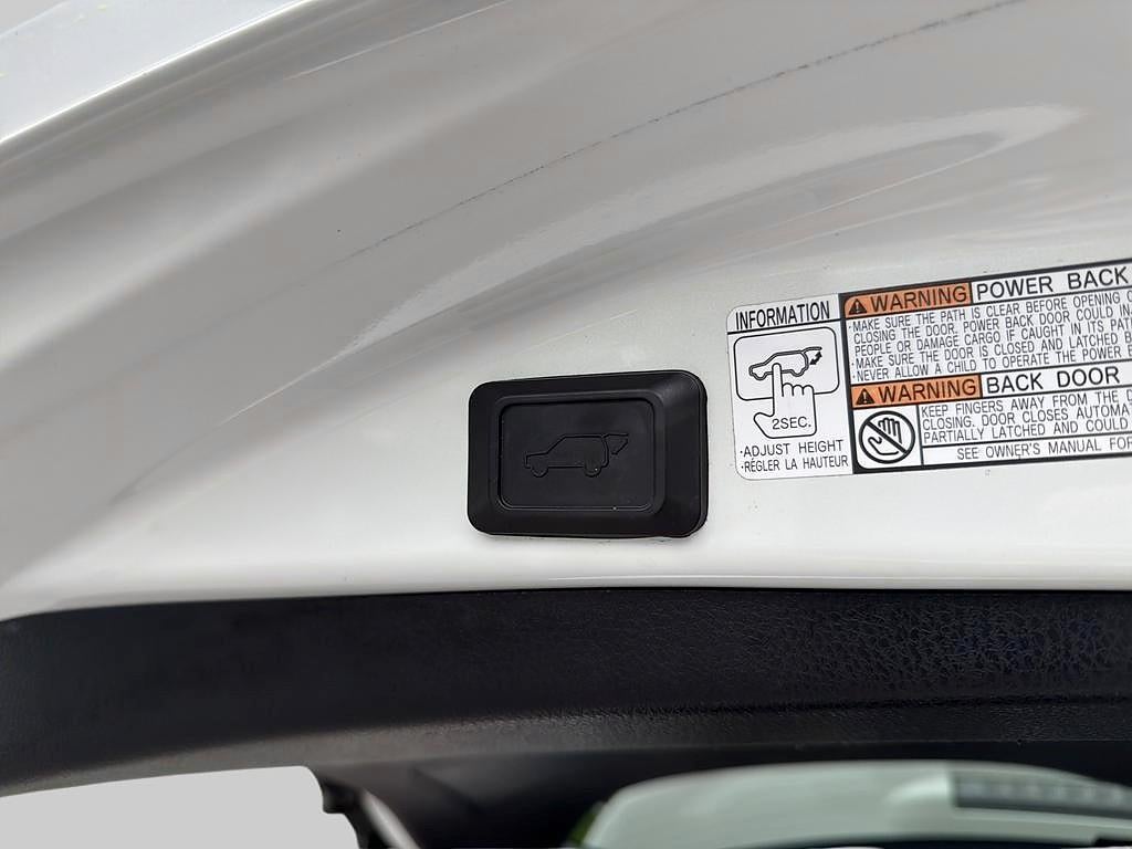 Toyota RAV4 2017 - miniatyr 12