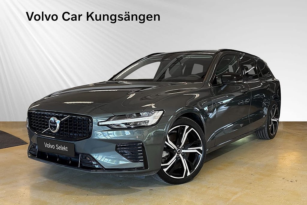 Volvo V60 T6 Plus Dark Nordic Edition Bowers Lounge Pano...