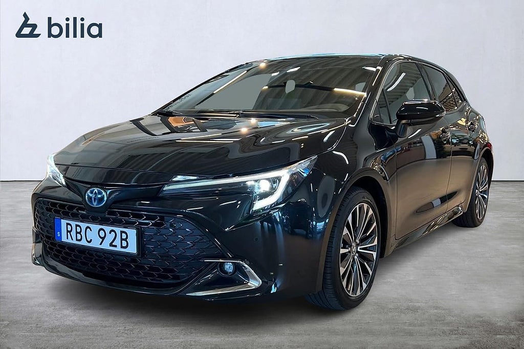 Toyota Corolla 1,8 HYBRID 5D STYLE