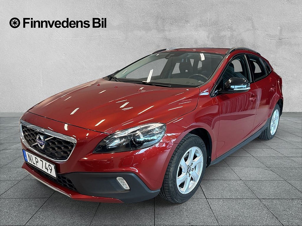 Volvo V40 Cross Country D2 Momentum Business E(S+ V-hjul)