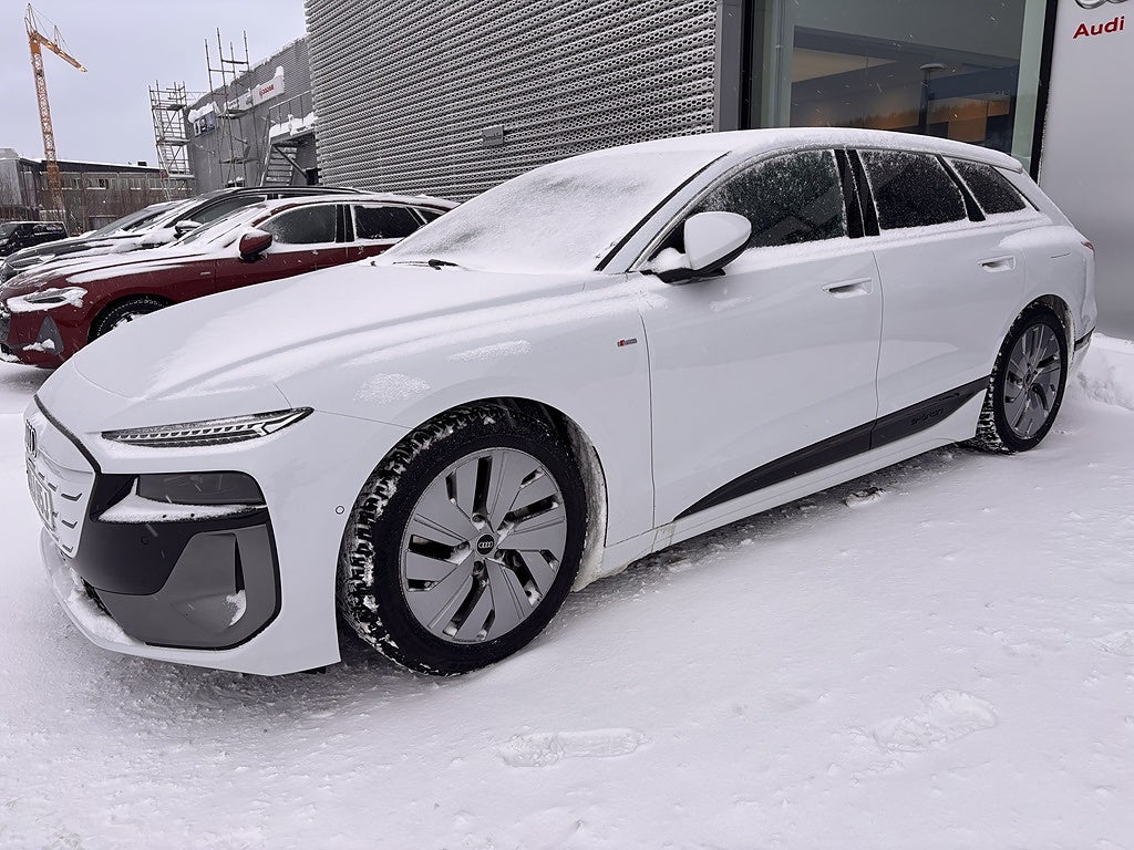 Audi A6 Avant e-tron S-line quattro